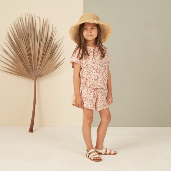 Rylee + Cru Blush Floral Tee and Shorts Set - Picture 1 of 4